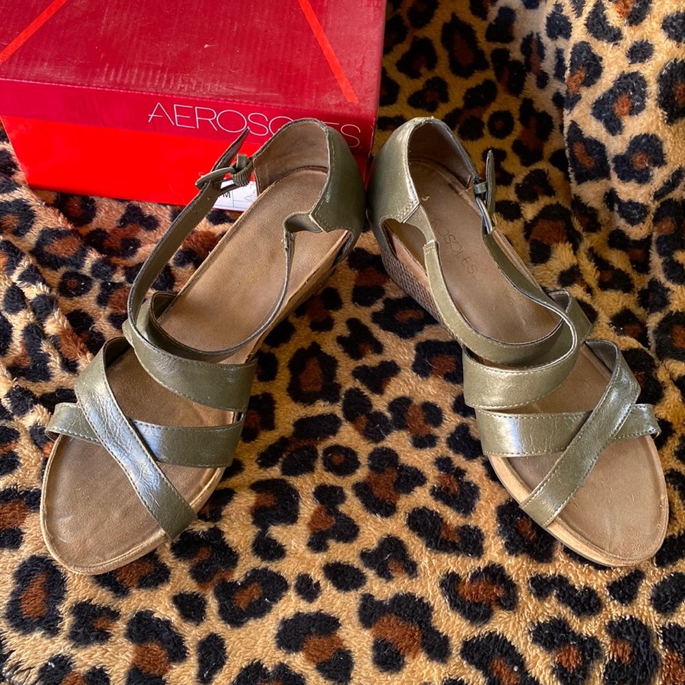 Aerosoles Green Wedge Sandals